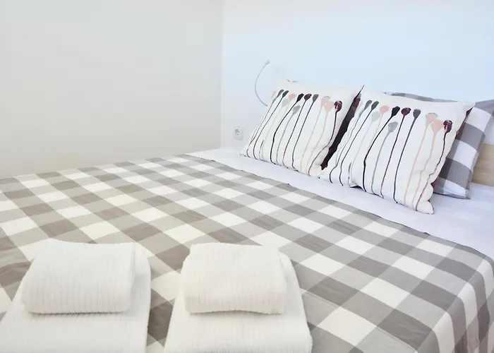 Porto Garden Villas | Downtown